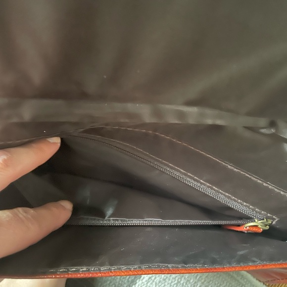 H&M Clutch - Picture 4 of 6